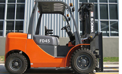 4-5 Ton Diesel Forklift with Perkins Engine